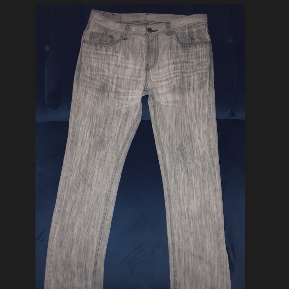 Levi’s Gray White Washed Skinny Jeans